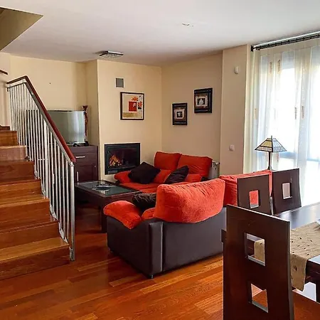 Ideal En شقة Sabiñánigo